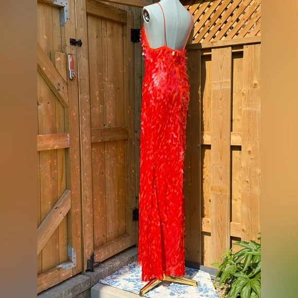 🆕 MISHA COLLECTION 🧿 NWOT Red Sapphire Sequins Maxi Dress, Sz XL US 10 - Picture 6 of 13
